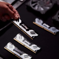 KINGSTON DDR5 48GB 6400MT/s CL32 DIMM FURY Renegade Silver XMP