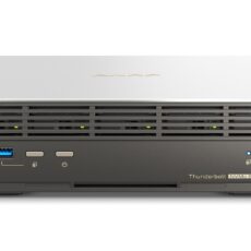 Qnap TBS-h574TX-i3-12G, Compact, 5 x E1.S up to 15mm ( or 5 x M.2 2280 PCIe w/ QDA-E1SM ), Intel Core i3-1320PE 8C/12T, onboard 12GB DDR4 (not expandable), 1 x 10GbE + 1 x 2.5GbE, External adapter (PSU)