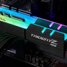 G.SKILL TRIDENTZ RGB DDR4 2X16GB 3600MHZ CL18 XMP2 F4-3600C18D-32GTZR