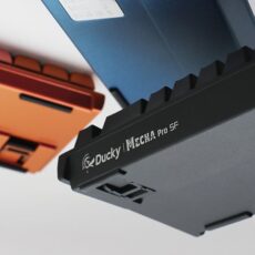 Ducky Mecha Pro SF klawiatura Gaming USB US English Czarny
