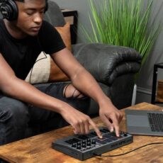 AKAI MPK MINI 3 GREY - Mini klawiatura sterująca