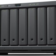 NAS Synology DS1823xs+; Tower; 8x (3.5" SATA HDD/2.5" SATA SSD); AMD Ryzen V1780B, 8 GB DDR4 ECC SODIMM (max. 32GB), 2x 1GbE RJ-45, 1x 10GbE RJ-45