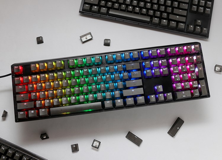 Ducky One 3 klawiatura Gaming USB Czarny - obrazek 2