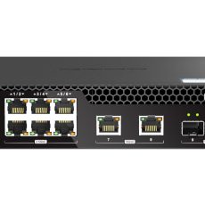 Qnap QSW-M2106R-2S2T, 6 port 2.5Gbps, 2 ports 10GbE SFP+, 2 ports 10GbE RJ45 , managed switch, half-rackmount design