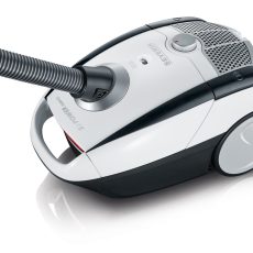 SEVERIN ODKURZACZ WORKOWY BIAŁY, POJ. WORKA 2L, POZIOM HAŁASU 72 DB, FILTR HELA 13, DŁ. PRZEWODU 5 M, MOC 750W BC7035