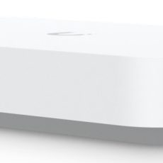 Router (Gateway), Kontroler UniFi, NVR, Switch Ubiquiti UniFi  (UCG-Fiber-EU)