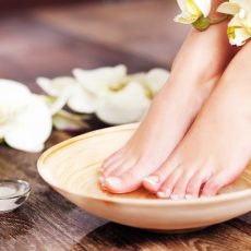 Masażer do stóp MPM MMS-01, 3 wymienne końcówki, stymulacja krążenia