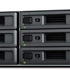 NAS Synology RS2423+; 2U RACK; 12x (3.5" SATA HDD/2.5" SATA SSD); AMD Ryzen V1780B, 8 GB DDR4 ECC UDIMM (max. 32GB), 2x 1GbE RJ-45, 1x 10GbE RJ-45